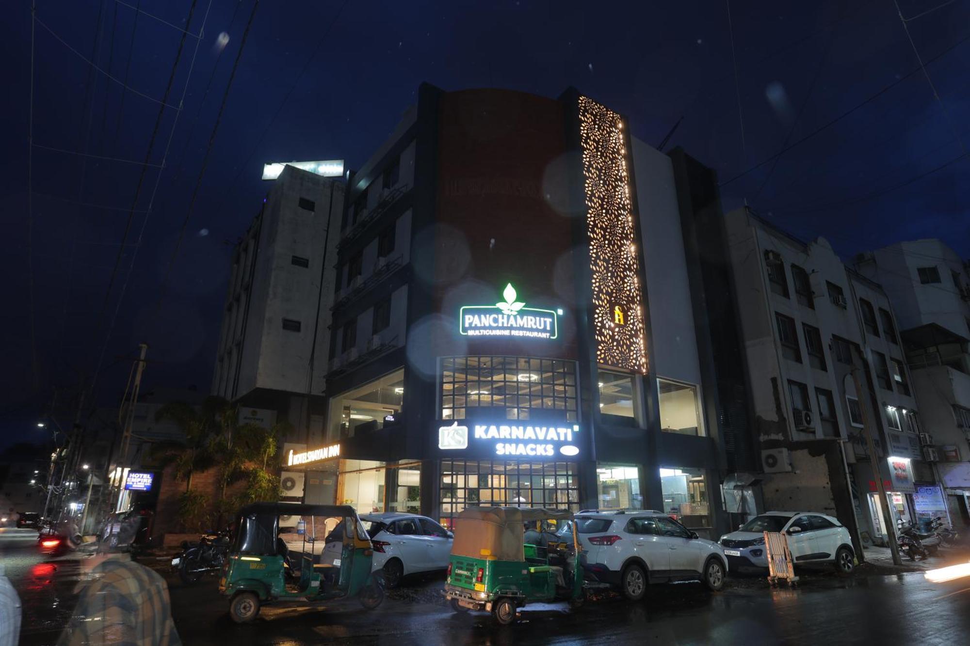 Hotel Shayan Inn Radźkot Zewnętrze zdjęcie