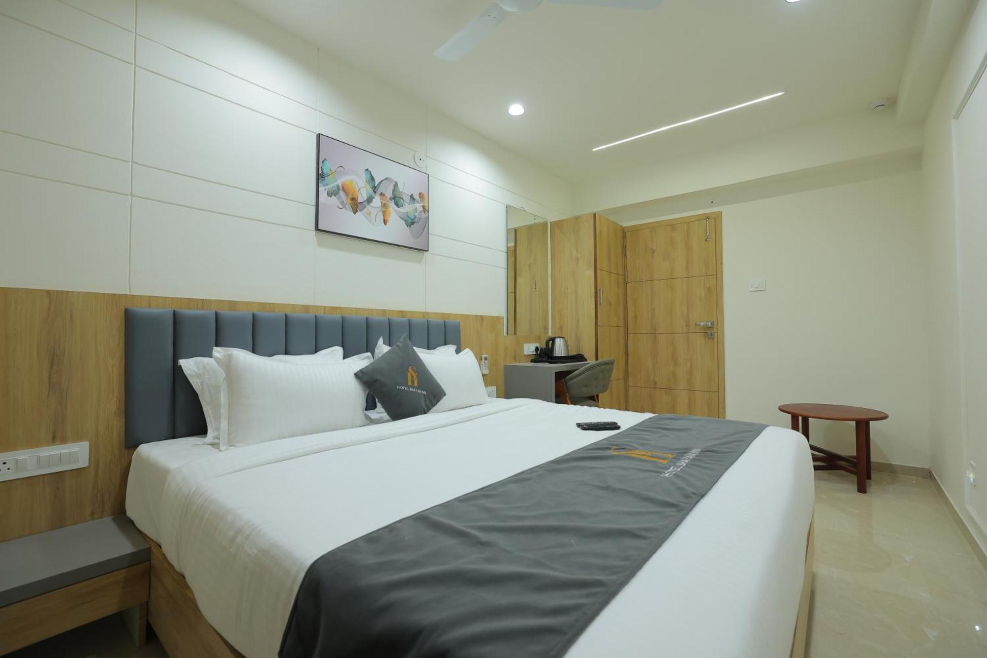 Hotel Shayan Inn Radźkot Zewnętrze zdjęcie